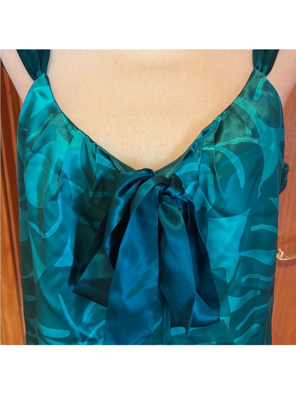 BUNDLE OF 4 BLOUSES‎ - Picture 8 of 15